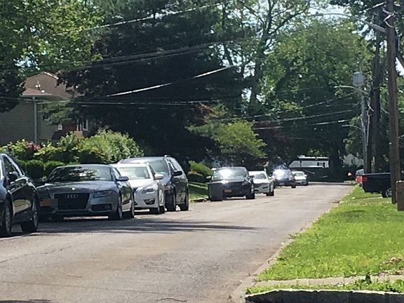 4th image of 93 Longdale Ave