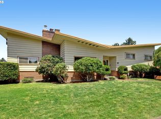 5111 NE Simpson St, Portland, OR 97218