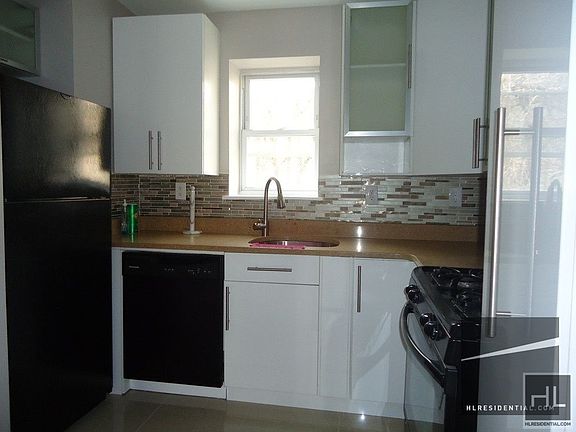 3rd image of 1408 Bedford Ave