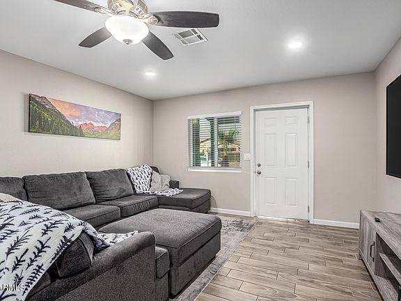 5th image of 2301 E ALPINE Avenue E