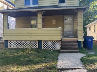 15918 Huntmere Ave, Cleveland, OH 44110