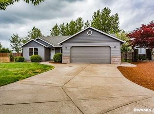 775 Cedar Ct, Independence, OR 97351