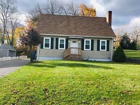 Quiet neighborhood, close to everything, ample parking in driveway