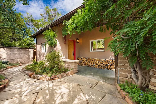831 Ninita St Photo 1