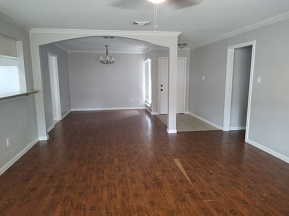 2nd image of 5315 Nottingham Dr