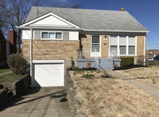 3775 Meadowview Dr, Cincinnati, OH 45211