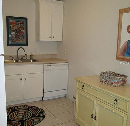 4th image of 11225 82nd Ave APT 107