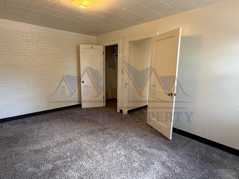 309 S 10th St #23 — Photo 7