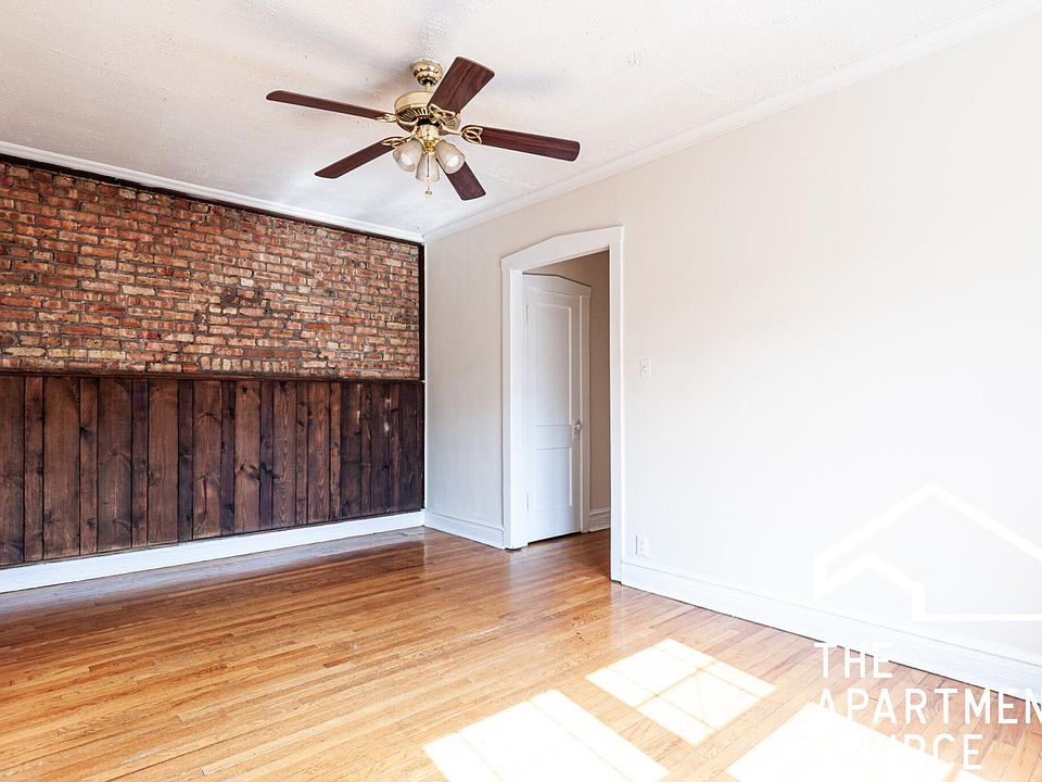 1st image of 959 W Cornelia Ave #3A