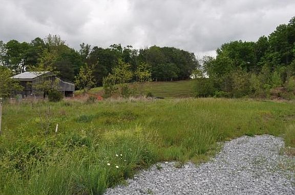 3rd image of 6766 W Andrew Johnson Hwy