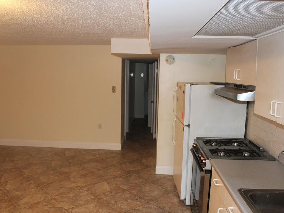 1st image of 184 Calhoun Ave #1
