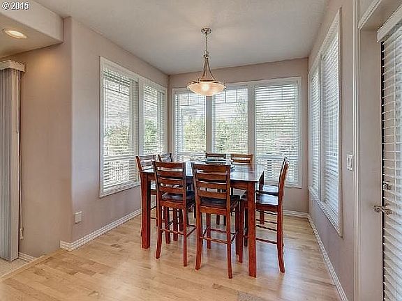 breakfast nook