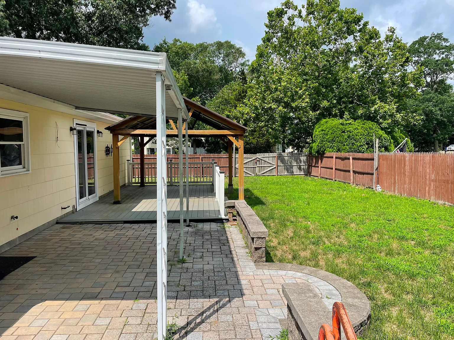 5 bed, 1665 sqft, $3,500 — Photo 4