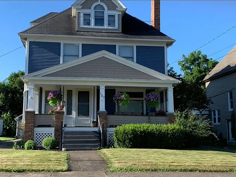 127 E Kline St SE photo 1