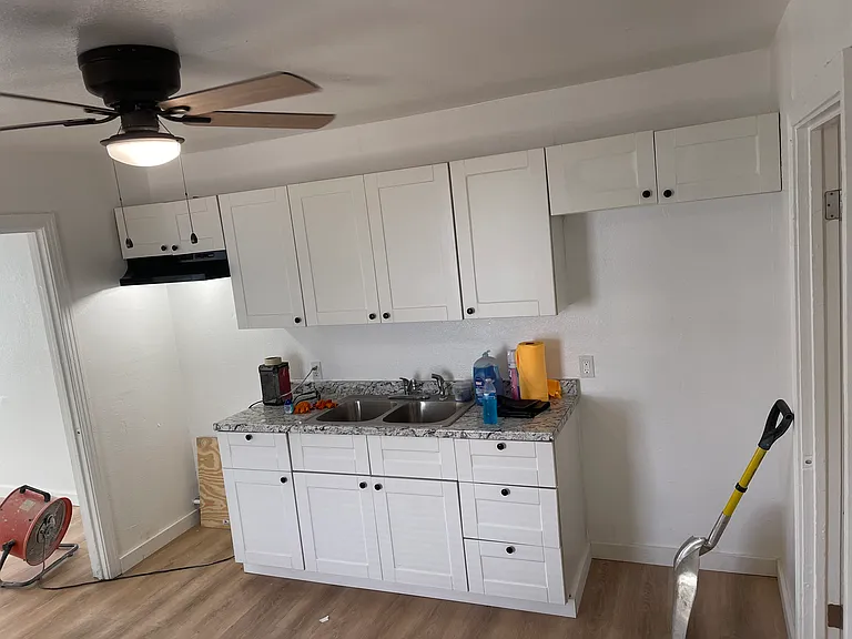 213 N Bermuda St #1 — Photo 5