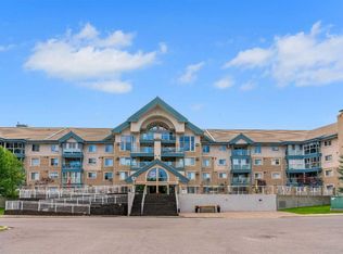 7239 W Sierra Morena Blvd SW #109, Calgary, AB T3H3L7