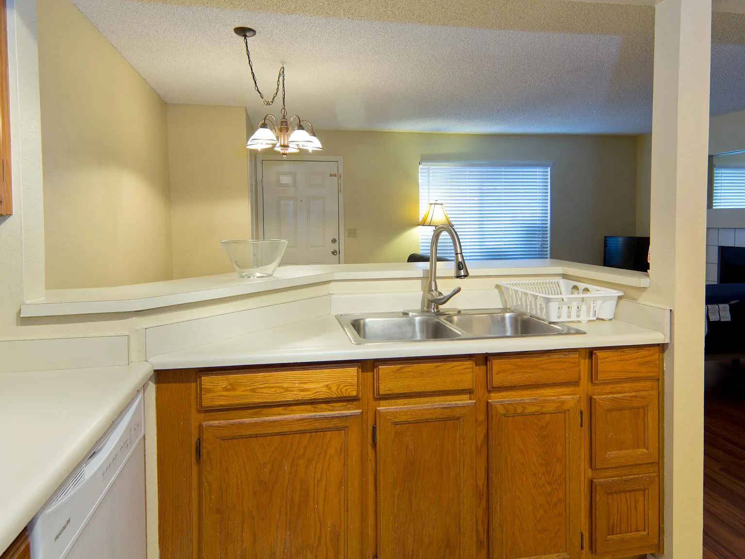 1645 W Baseline Road — Photo 3