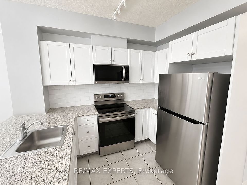 1st image of 1359 Rathburn Rd E