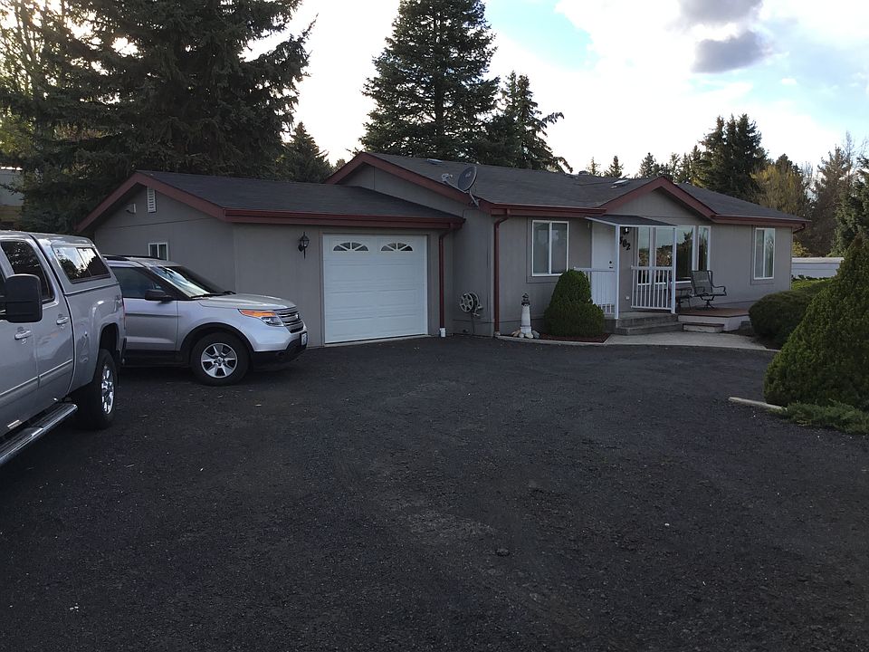 1st image of 302 NW Park West Dr
