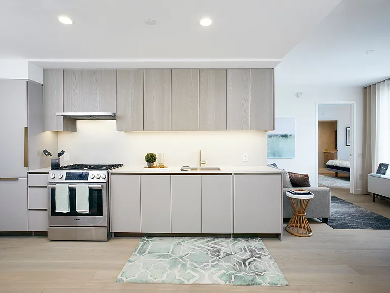 3 Court Sq #1805 — Photo 1