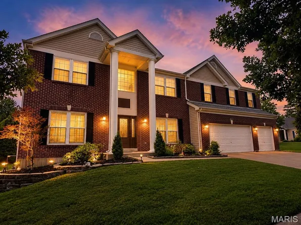 902 Stablefield Ct, Saint Louis, MO 63141