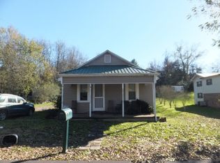 248 Old Cave Church Rd, Newport, TN 37821