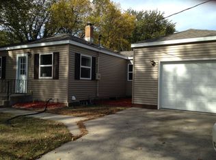 1026 18th St S, Fargo, ND 58103