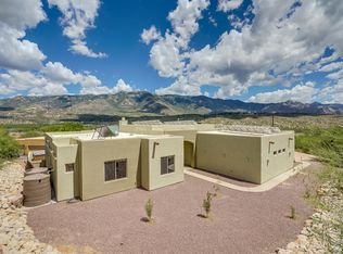 16431 N Lago Del Oro Pkwy, Tucson, AZ 85739
