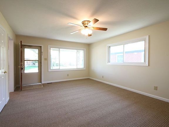 2nd image of 18 Glengyle St