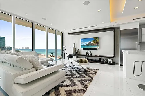 100 Lincoln Rd #Penthouse 6 Photo 1