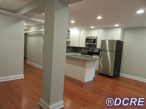 4th image of 5241 N Winthrop Ave #G