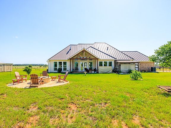 4th image of 232 Ole Bucks Ln