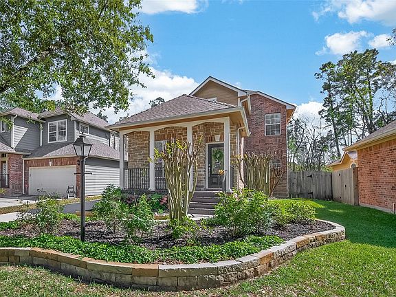 3rd image of 126 Zephyr Bend Pl