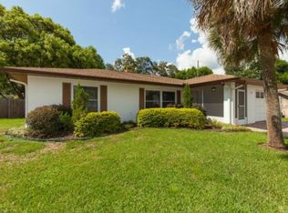 7 Spruce Ct, Davenport, FL 33837