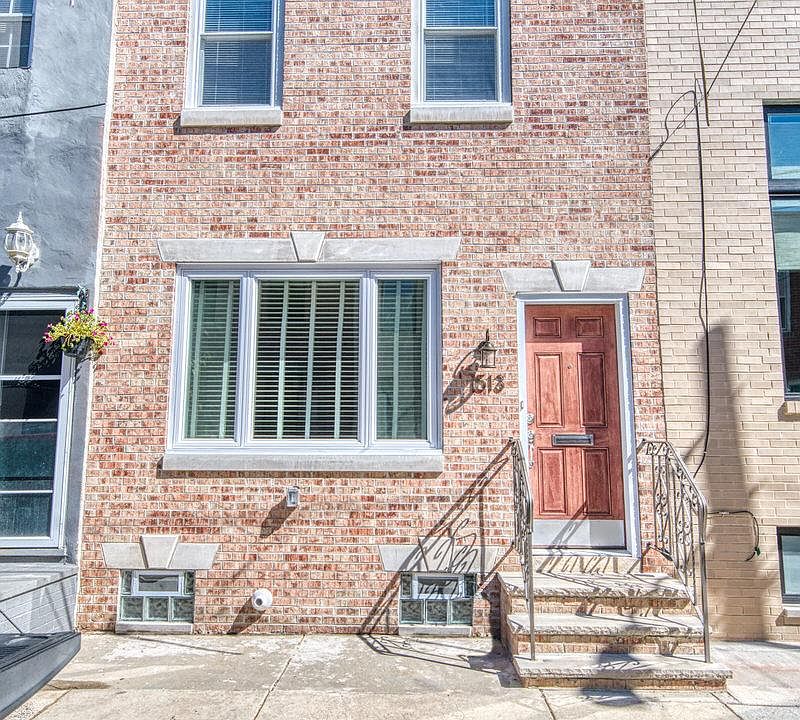 1st image of 1513 S Dorrance St