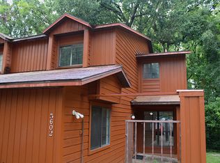 5602 SW 8th Pl, Gainesville, FL 32607