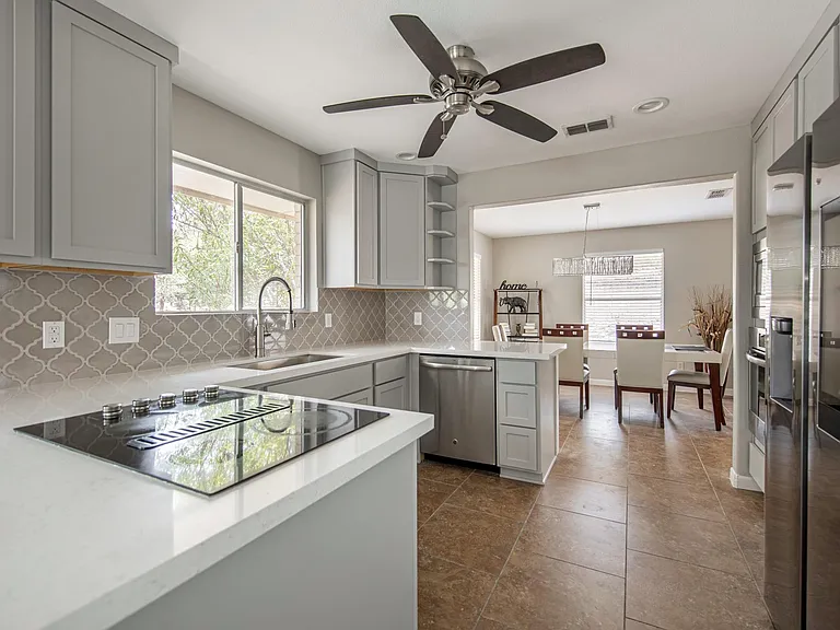 610 Butterfly Rdg — Photo 14