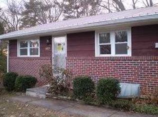 669 Mountain View Rd, Mars Hill, NC 28754