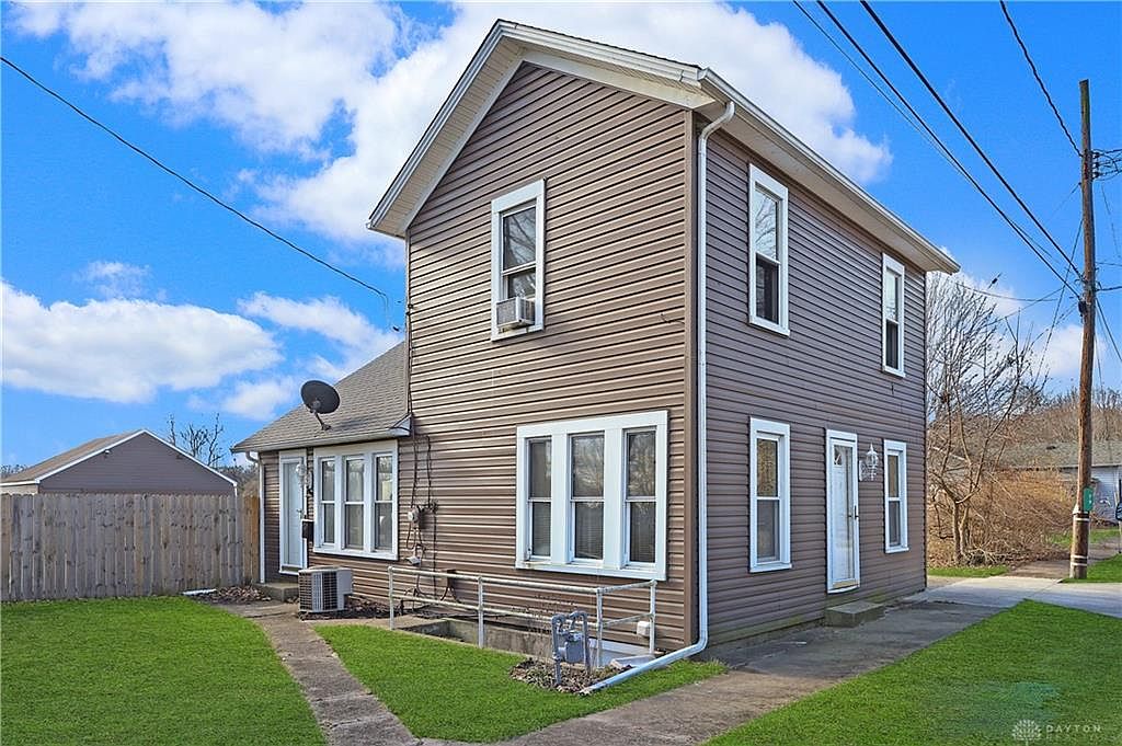 79 W Maple St, Bellbrook, OH 45305 Zillow