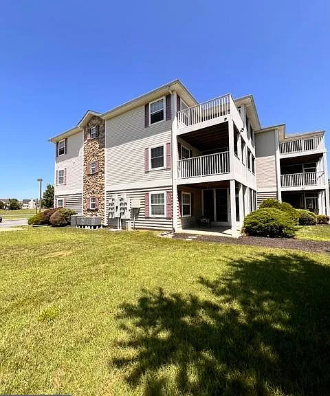 1880 Congressional Village Dr #8104 — Photo 1