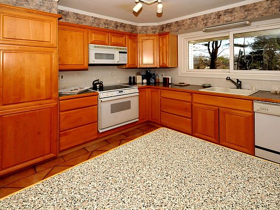 Elegant kitchen