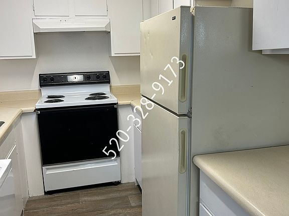 3rd image of 503 E Jacinto St #503