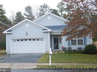 62 Pond View Cir, Barnegat, NJ 08005