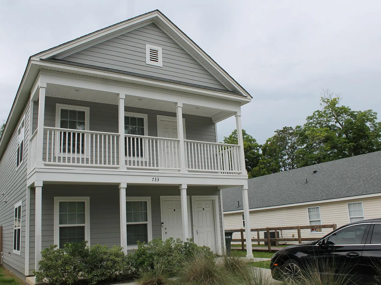2 bed, 1000 sqft, $1,575 — Photo 2