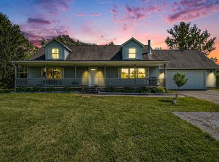 4050 Oakwood Rd, Ortonville, MI