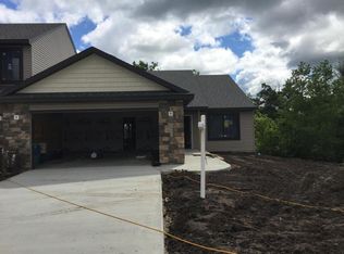 2450 Dallman Ln SE, Rochester, MN 55904