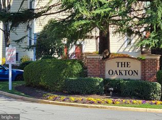 10044 Oakton Terrace Rd, Oakton, VA 22124