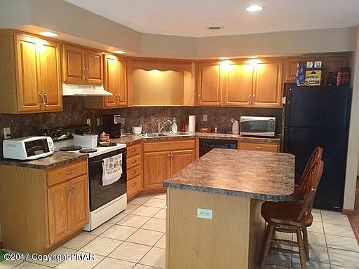2nd image of 326 Rossmor Dr