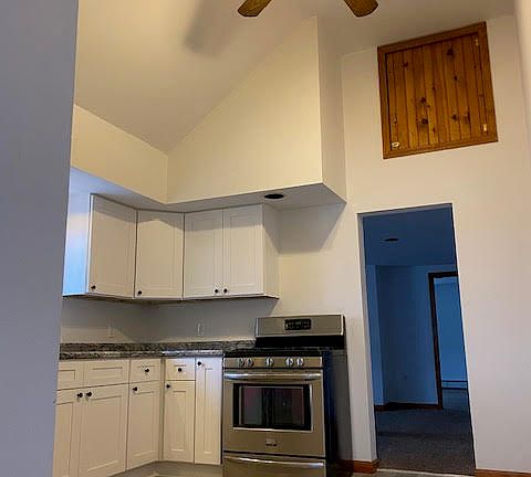 3rd image of 17 Church St #3