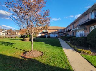 15 Cottage St #19-3A, Midland Park, NJ 07432